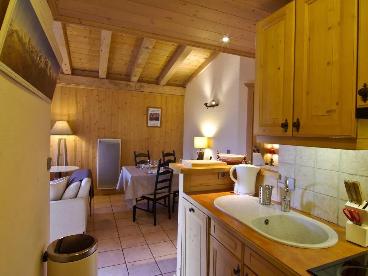 Bel Appartement A Chamonix, Proche Du Centre Et Des Pistes, Pour 6 Personnes, Avec Parking Et Wifi - Fr-1-343-168 Chamonix